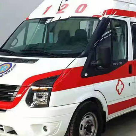 天山非急救护送病人转院租赁救护车的优缺点对比